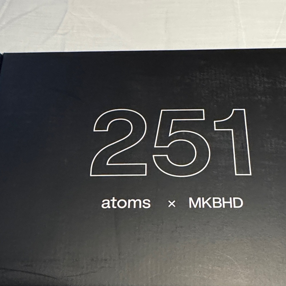Atoms 251 Black MKBHD Collab - Picture 2 of 6